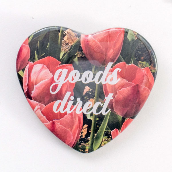 缶バッジ ハート型